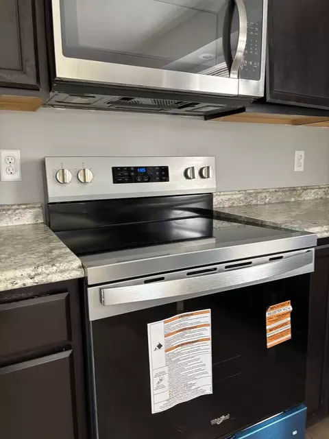 Kitchen - 920 North Dr, Rantoul, IL 61866 photo 1 of 3