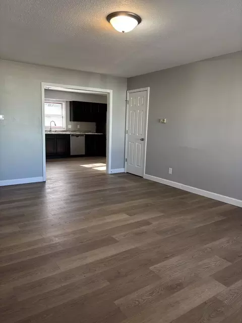Living - 920 North Dr, Rantoul, IL 61866 photo 3 of 4