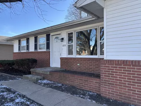 920 North Dr, Rantoul, IL 61866