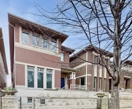 1416 S Emerald Ave, Chicago, IL 60607