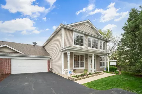 192 Brompton Ln #B, Sugar Grove, IL 60554