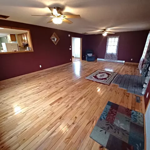 Living - 701 E 9th St, Kewanee, IL 61443 photo 8 of 9