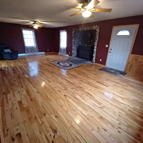 Living - 701 E 9th St, Kewanee, IL 61443 photo 9 of 9