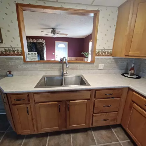 Kitchen - 701 E 9th St, Kewanee, IL 61443 photo 7 of 11