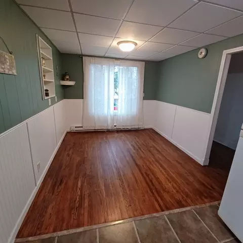 Dining - 701 E 9th St, Kewanee, IL 61443 photo 1 of 1
