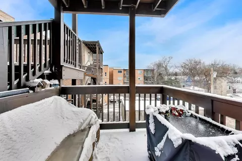 Exterior - Undisclosed, Evanston, IL 60202 photo 4 of 5