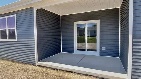 Exterior - 1511 6th St, Harvard, IL 60033 photo 3 of 6