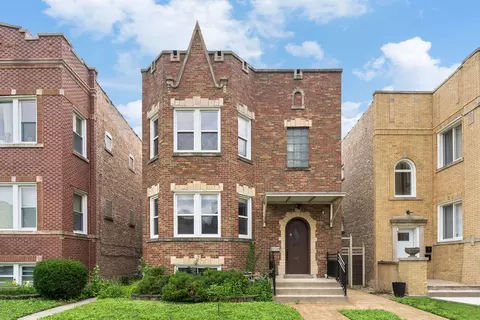 2115 Kenilworth Ave, Berwyn, IL 60402