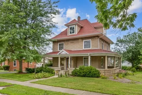 190 Grove Ave, Hampshire, IL 60140