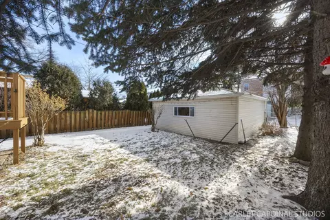 Exterior - 6508 Sinclair Ave, Berwyn, IL 60402 photo 4 of 4