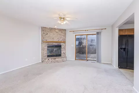 Living - 1321 Beacon Hill Ct, Normal, IL 61761 photo 2 of 5