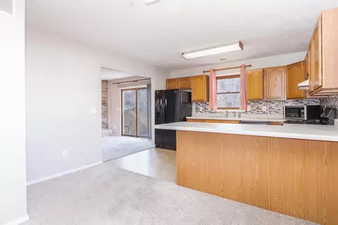 Kitchen - 1321 Beacon Hill Ct, Normal, IL 61761 photo 4 of 4