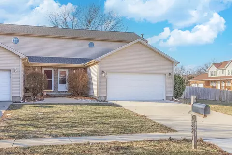 Exterior - 1321 Beacon Hill Ct, Normal, IL 61761 photo 6 of 9