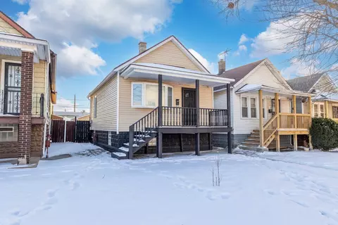 Exterior - 2623 E 109th St, Chicago, IL 60617 photo 2 of 3