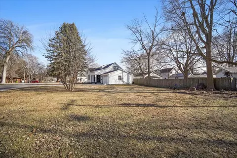 509 E Ash St, Fairbury, IL 61739 photo 2