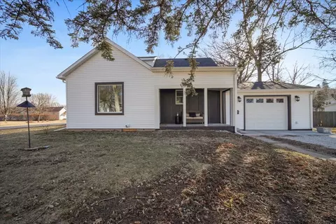 509 E Ash St, Fairbury, IL 61739 photo 32