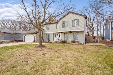 304 Patricia Ln, Bartlett, IL 60103