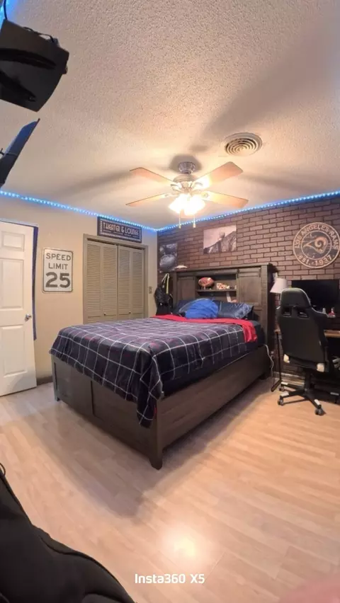 Bedroom - 402 E Belleville Ave, Christopher, IL 62822 photo 1 of 7