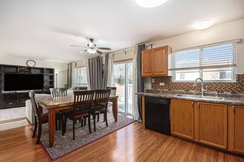 4757 Foster Ct, Plainfield, IL 60586 photo 8