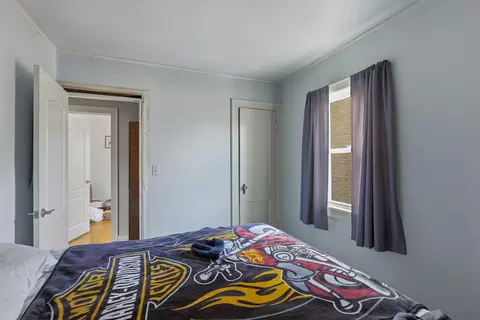 Bedroom - 1917 33rd St, Moline, IL 61265 photo 3 of 5