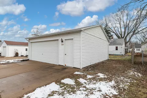 Other - 1917 33rd St, Moline, IL 61265 photo 7 of 7