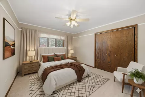 Bedroom - 2026 E Maple St, Crete, IL 60417 photo 4 of 7