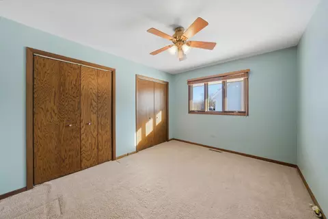 Bedroom - 2026 E Maple St, Crete, IL 60417 photo 6 of 7