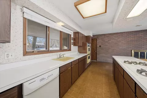 Kitchen - 2026 E Maple St, Crete, IL 60417 photo 3 of 3