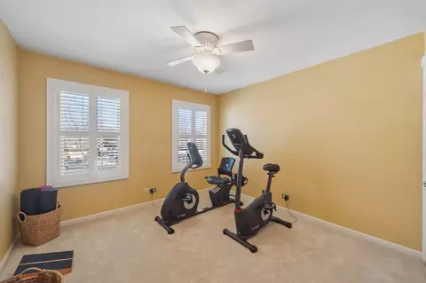 Bedroom - 706 Cherry Ct, Itasca, IL 60143 photo 3 of 4