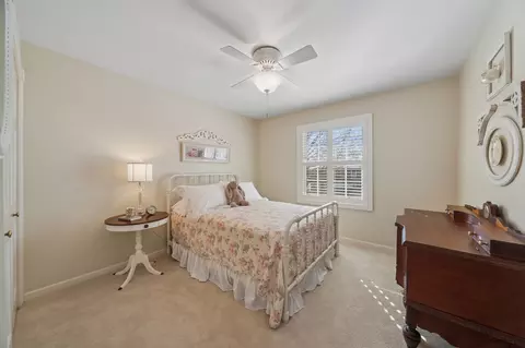 Bedroom - 706 Cherry Ct, Itasca, IL 60143 photo 2 of 4