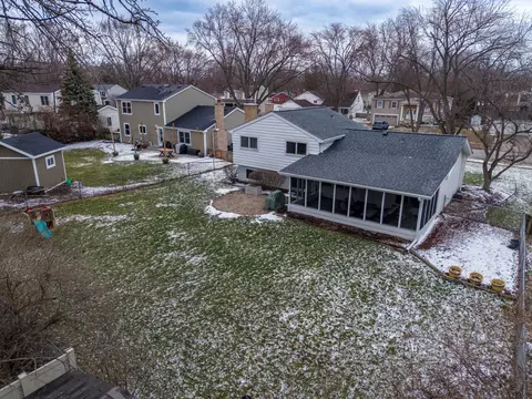 View/Area - 421 Berry Dr, Naperville, IL 60540 photo 1 of 1