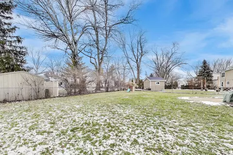 Exterior - 421 Berry Dr, Naperville, IL 60540 photo 5 of 5