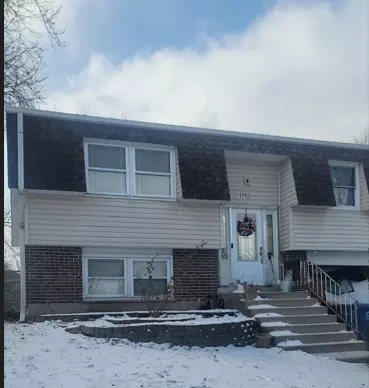 1776 Mimosa Ct, Glendale Heights, IL 60139