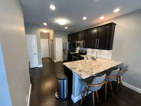 Kitchen - Undisclosed, Hoffman Estates, IL 60192 photo 3 of 3