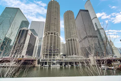 300 N State St #4110, Chicago, IL 60654