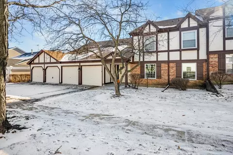 25 Illinois Ave #L2, Schaumburg, IL 60193