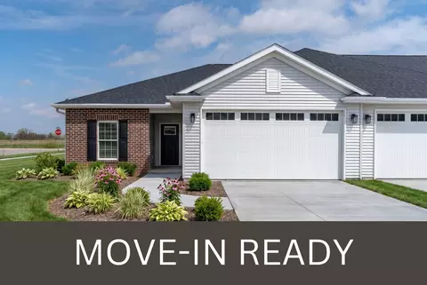 1 Frank Ct, Le Claire, IA 52753