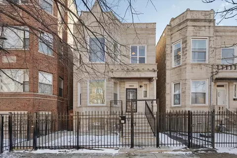 4211 W Gladys Ave, Chicago, IL 60624