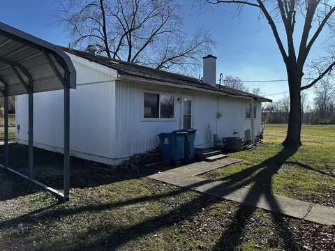 1502 S Pine St, Centralia, IL 62801 photo 3