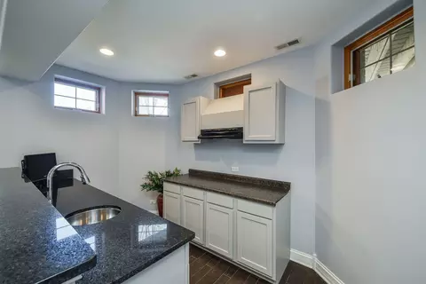 Kitchen - 16109 Gamay Dr, Plainfield, IL 60586 photo 6 of 6