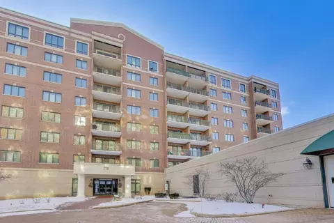Other - 770 Pearson St #2-207, Des Plaines, IL 60016 photo 2 of 9