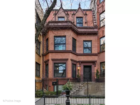 458 W Deming Pl, Chicago, IL 60614