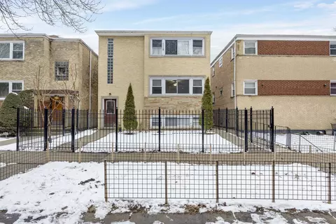 6118 N Hoyne Ave, Chicago, IL 60659