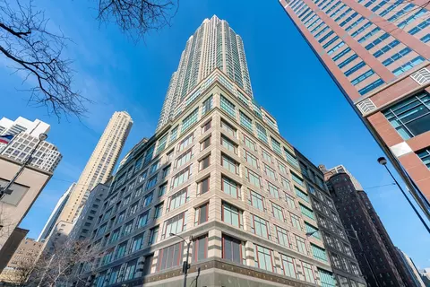100 E Huron St #4101, Chicago, IL 60611