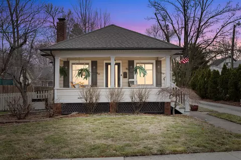 Exterior - 306 N Edwin St, Champaign, IL 61821 photo 2 of 11