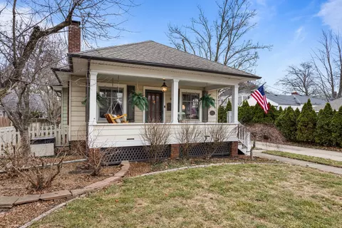 Exterior - 306 N Edwin St, Champaign, IL 61821 photo 3 of 11
