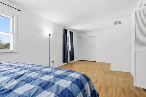 Bedroom - 404 Grandview Dr, Normal, IL 61761 photo 4 of 4