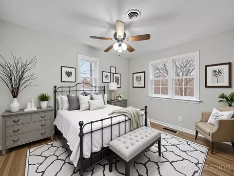 Bedroom - 4315 26th Ave, Moline, IL 61265 photo 1 of 2