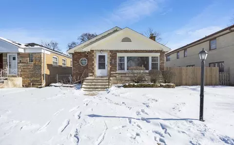 14233 S Wentworth Ave, Riverdale, IL 60827