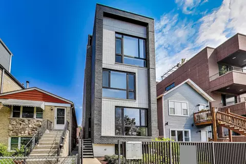 1474 W Ohio St #1, Chicago, IL 60642